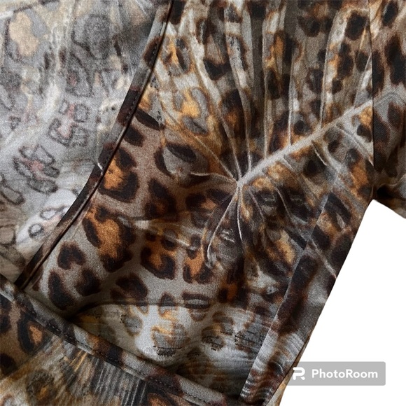 Cheetah print thong bodysuit - Picture 4 of 7